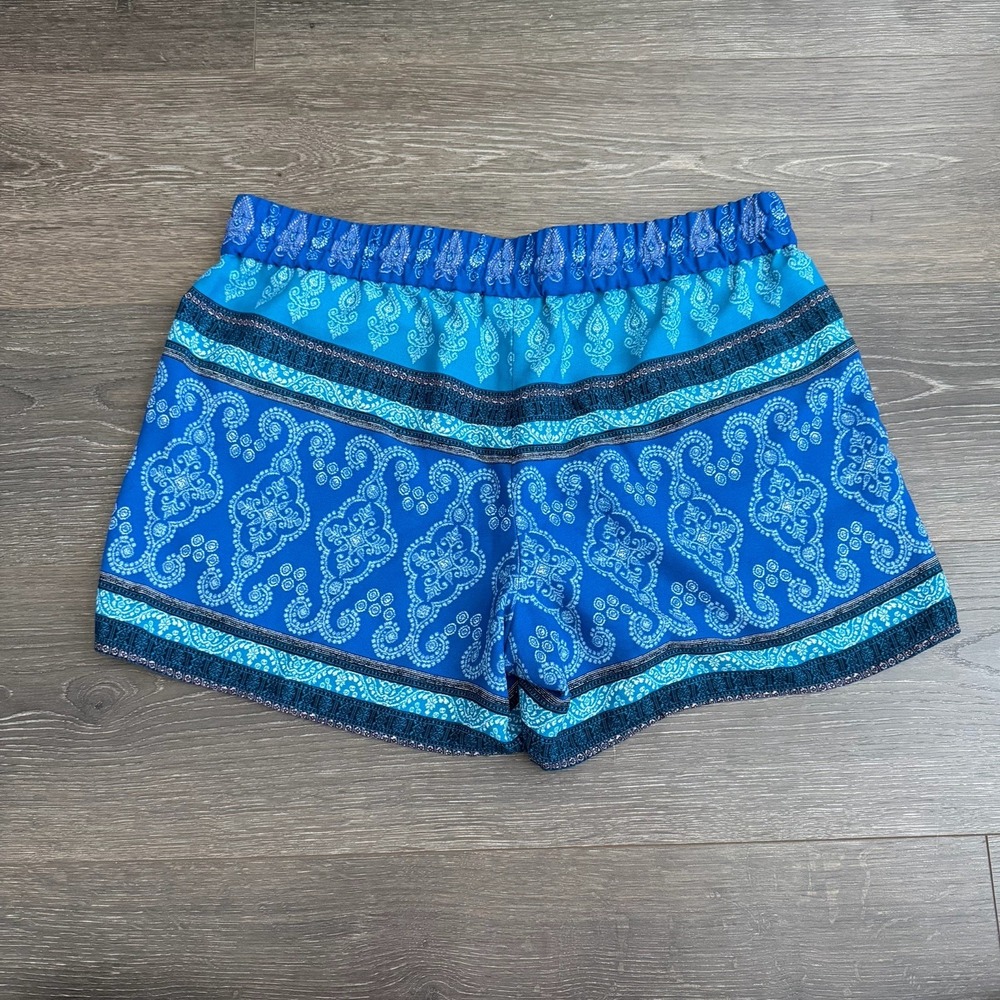 Ann Taylor Pattern Bohemian Tasseled Shorts Blue Size Medium Pattern Batik Gypsy - Picture 3 of 9